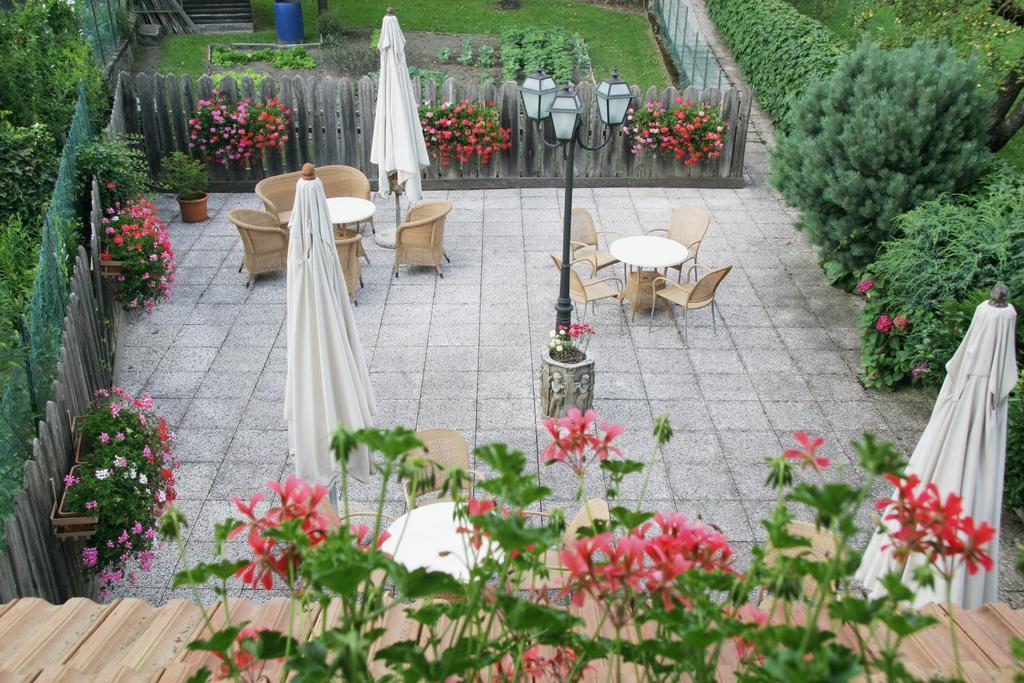 Albergo Garni Cavento Pinzolo Ngoại thất bức ảnh