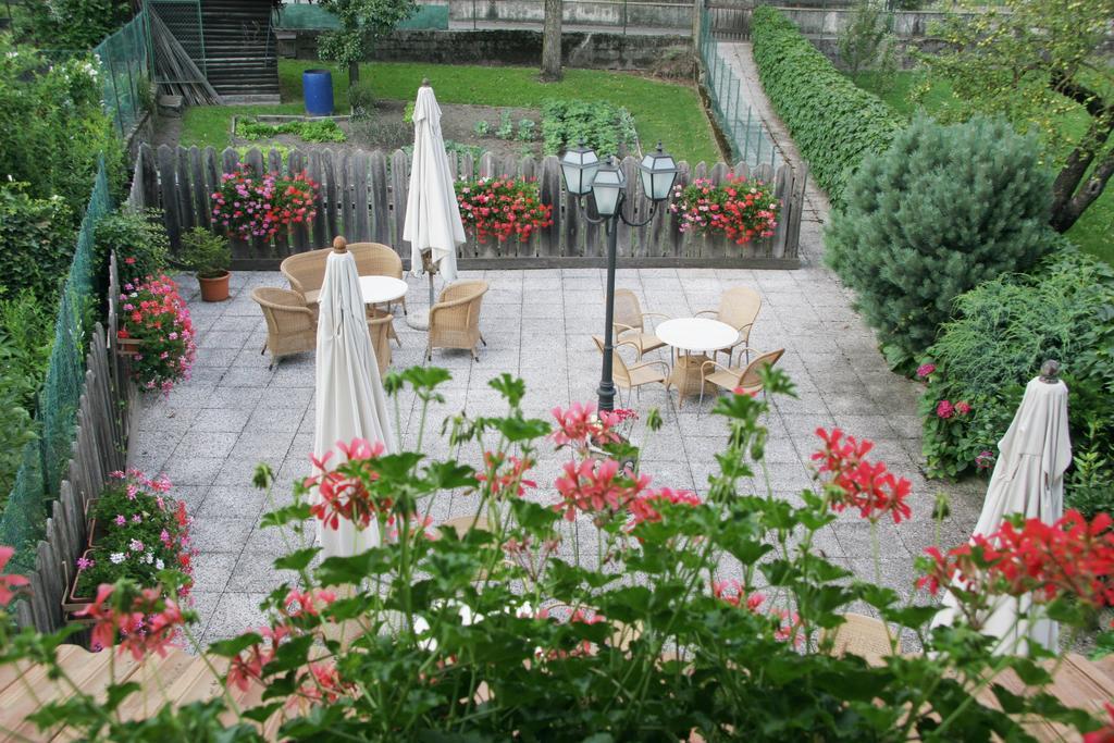 Albergo Garni Cavento Pinzolo Ngoại thất bức ảnh